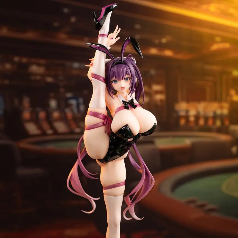 1/4 Present Bunny Yuna-Chan 1
