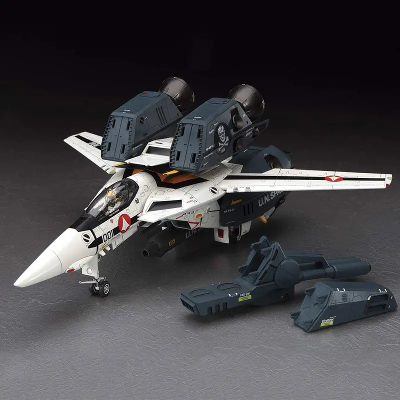 1/48 Vf-1S/A Strike Super Valkyrie Skull Squadron 1