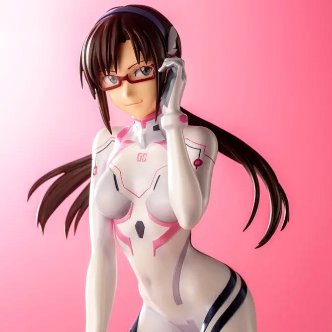 1/6 Mari Makinami Illustrious (White Plugsuit Ver.) 1