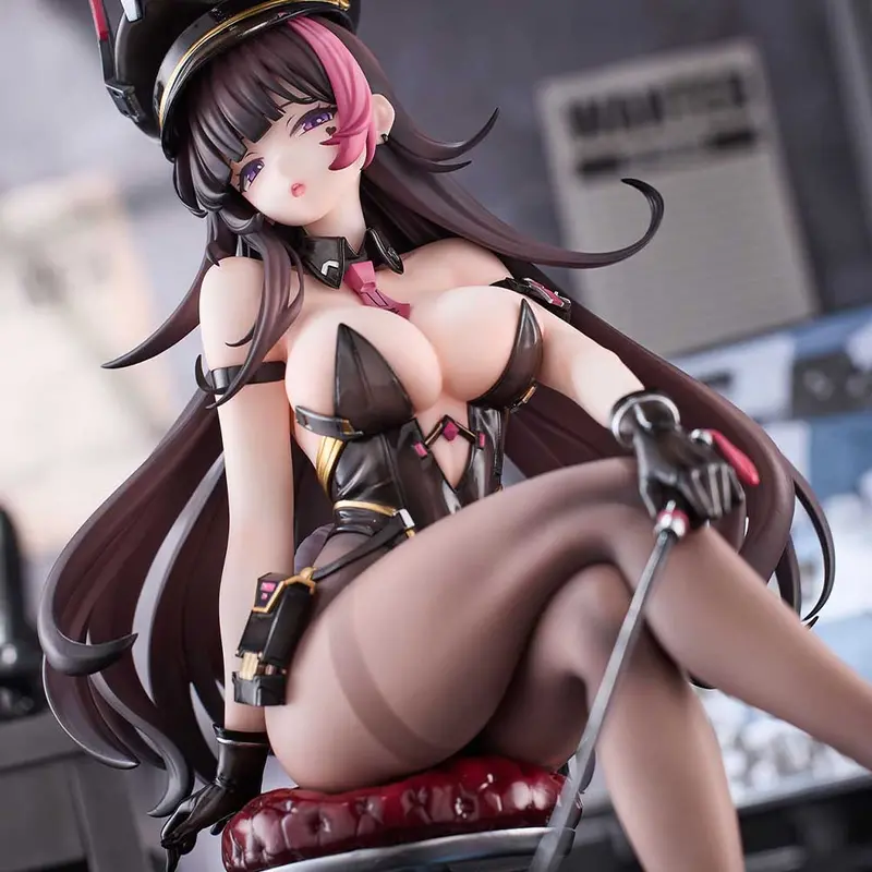 1/6 Torture Officer Usami Kaoru 1