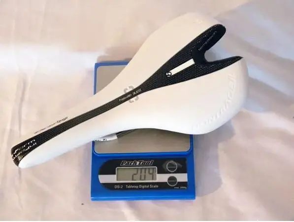 Bontrager Inform Affinity Rxl Wsd 座位 / Bontrager Inform Affinity Rxl Wsd Saddle 1