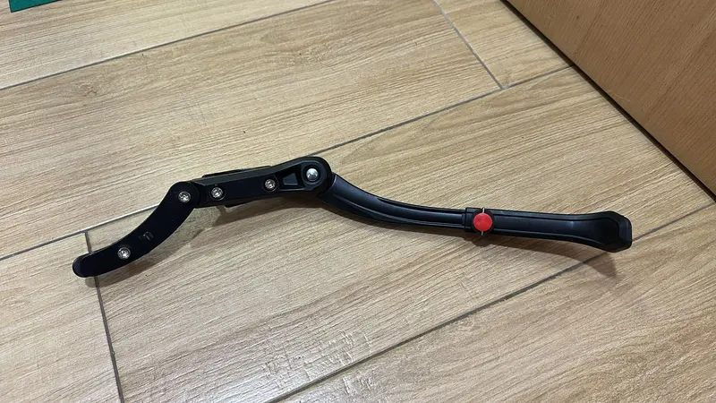 Cen 關刀型伸縮腳架 (適合24-29吋單車使用) / Cen Adjust Kickstand (For 24"-29" Bike) 1