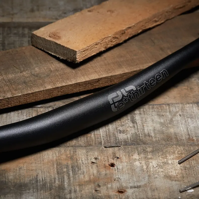 E13 Base 20/35 曲頭~20/35X800mm, 20Mm/35Mm Rise~黑色 / E13 Base 20/35 Handlebar~20/35X800mm, 20/35Mm Rise~Black 1