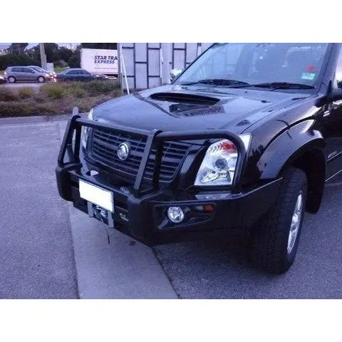 Ironman 4X4 Commercial Deluxe Bull Bar For Holden Rodeo Ra / Ra7 2002 To 2008 1