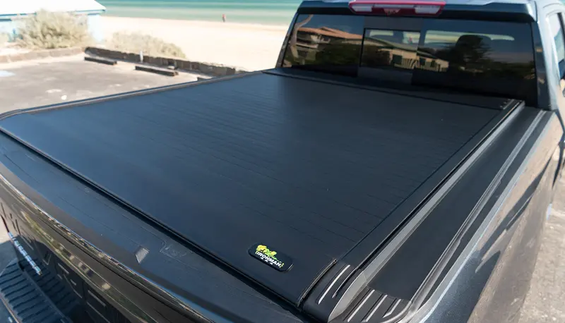 Ironman Slide Away Roll Up Hard Tonneau Cover For Volkswagen Amarok 2