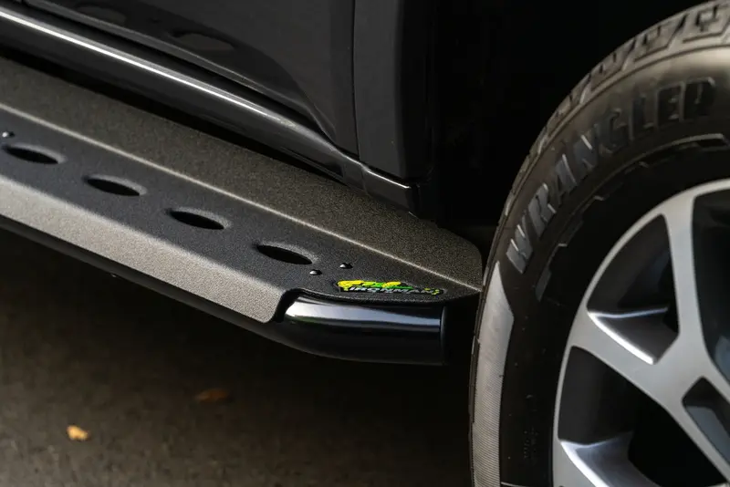 Ironman Steel Side Steps & Optional Rails For Isuzu Mux 2021+ 2