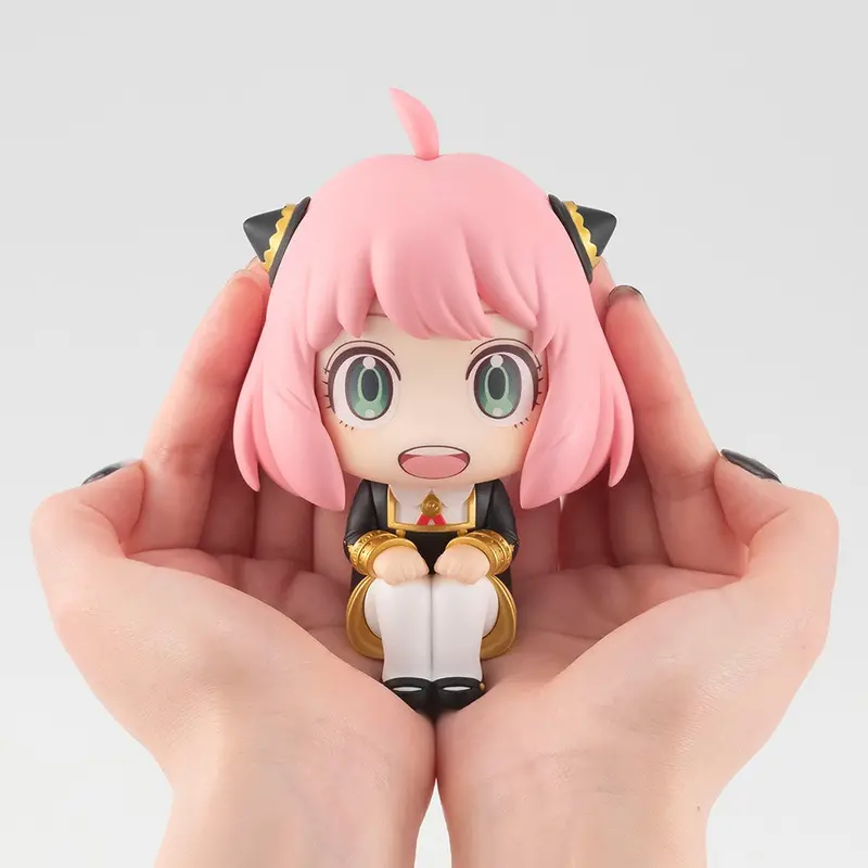 Lookup Series Anya Forger [With Gift] 1