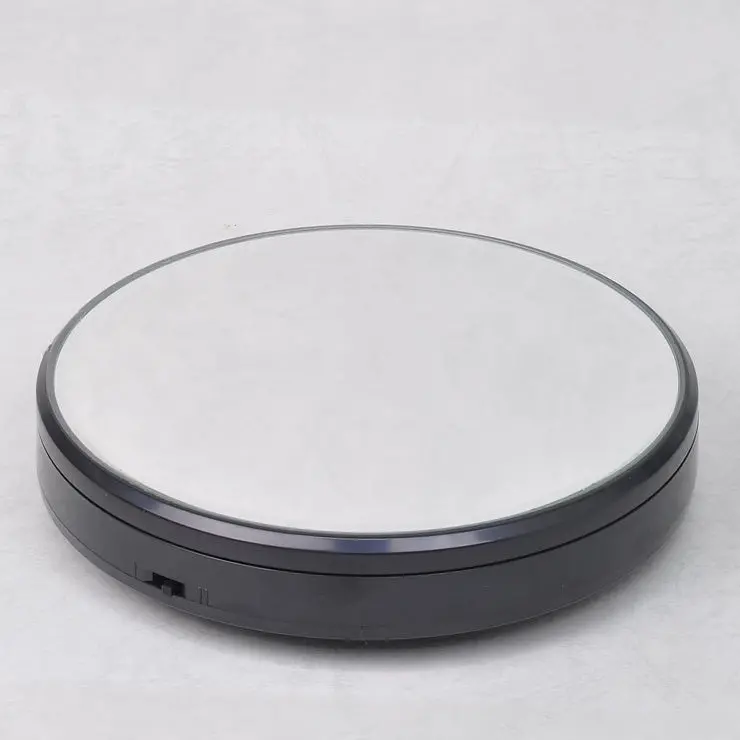 Mr. Turn Table (Large) 1