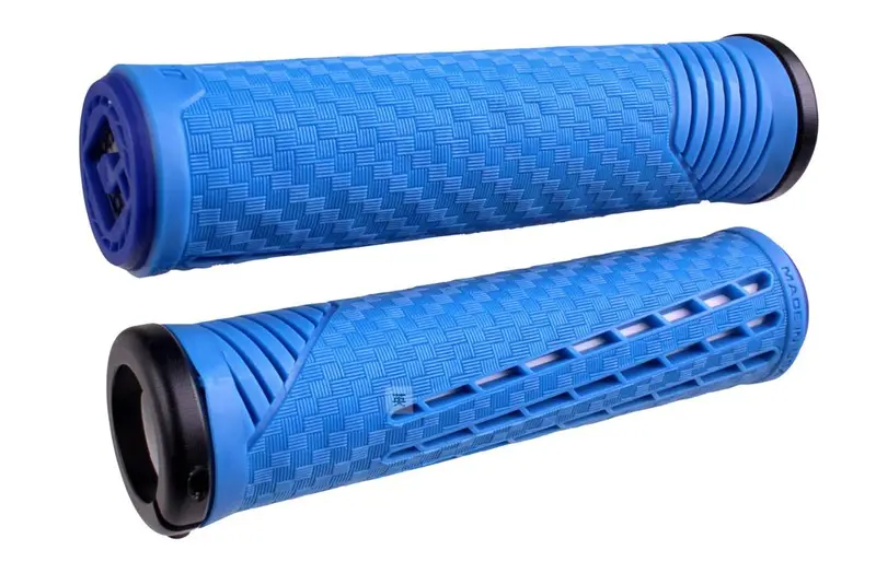 Odi Cf (碳纖維) V2.1 有鎖(135Mm)爬山車手筒 / Odi Cf ( Carbon Fiber) V2.1 Lock-On (135Mm) Grips~Black/Mini/Black Lock 4
