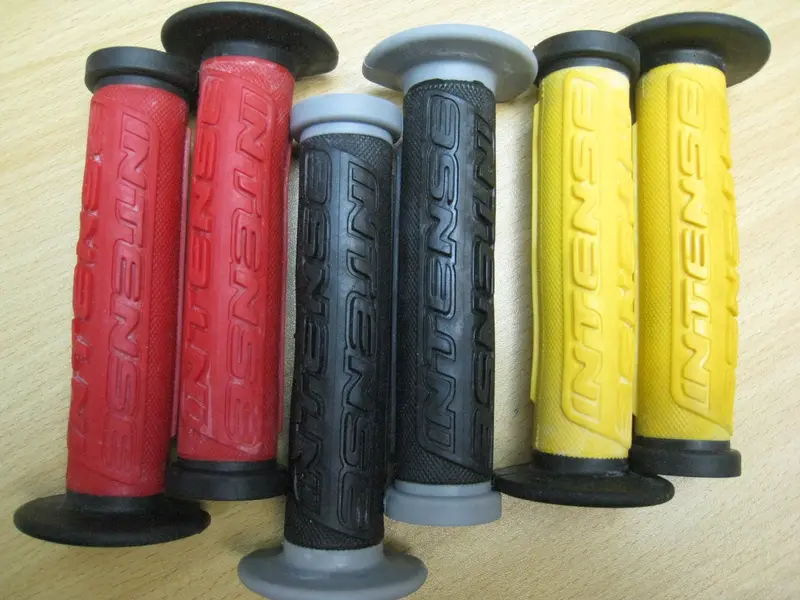 Odi Intense 手筒(三色:紅/黑/黃) / Odi Intense Grip 1