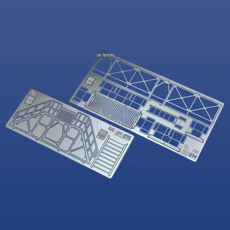 Photo-Etched Upgrade Parts: 1/60 Maintenance Platform & Ladder 1