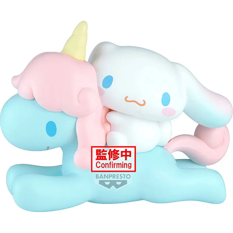 Sanrio Characters Figure: Cinnamoroll With Corune 1