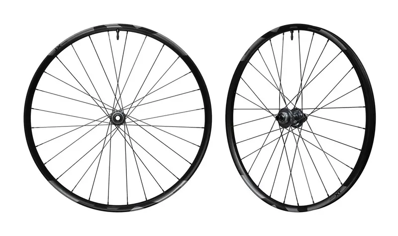 Shimano Xt 爬山車轆-28孔-Wh-M8200-B-29"-148 / Shimano Deore Xt Wheel-Wh-M8200-B-29"-148 1
