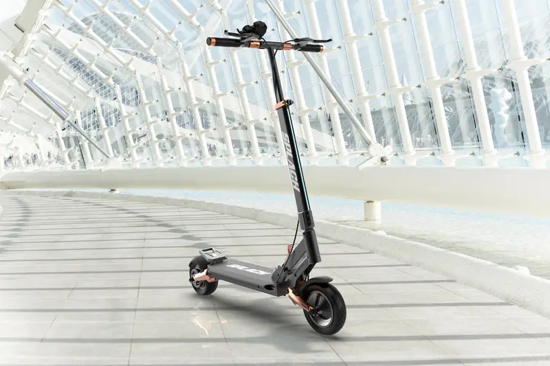 Splach Turbo Plus: Ultra-Smooth Suspension E-Scooter To Propel You Fast. 1