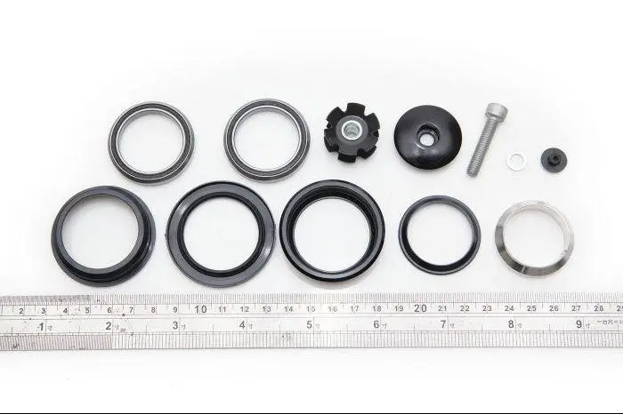 Tern Headset 叉盆, Flux Pro, Semi-Intgrtd, 1-1/8", A/C Sealed Bearing, Black 1